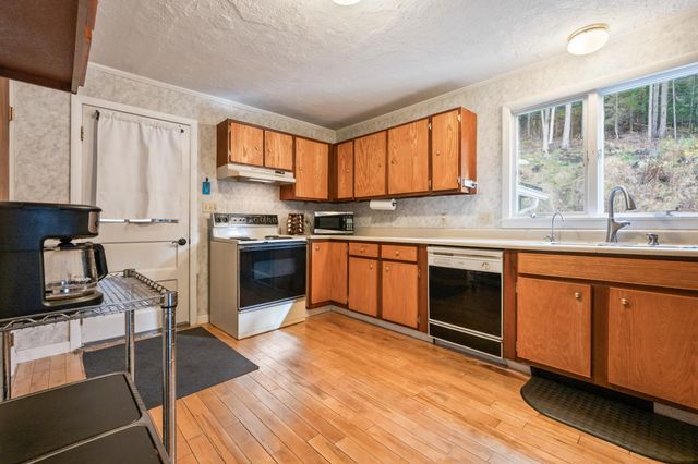 456 Brickyard Road, Littleton, NH 03561