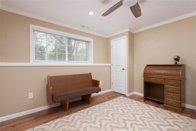 4422 S Davidson Drive, Independence, MO 64055