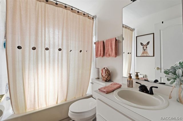 5112 Parkway Boulevard, Land O Lakes, FL 34639