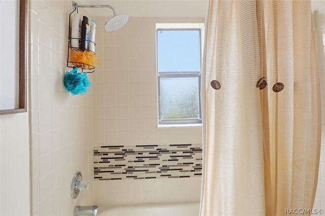 5112 Parkway Boulevard, Land O Lakes, FL 34639