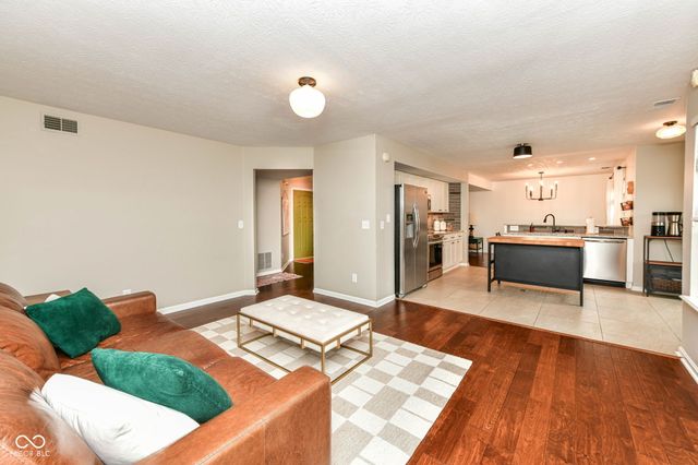 6273 Valleyview Drive, Fishers, IN 46038