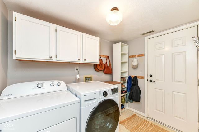 6273 Valleyview Drive, Fishers, IN 46038