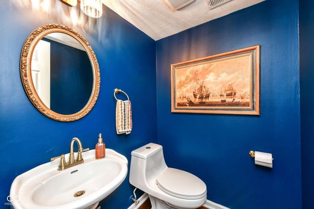 6273 Valleyview Drive, Fishers, IN 46038