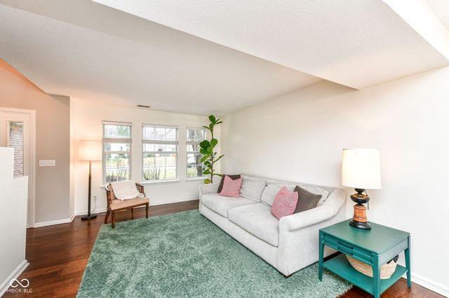 6273 Valleyview Drive, Fishers, IN 46038