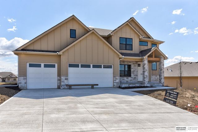10963 S 102nd Street, Papillion, NE 68046
