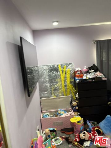 1110 W Vernon Avenue, Los Angeles, CA 90037