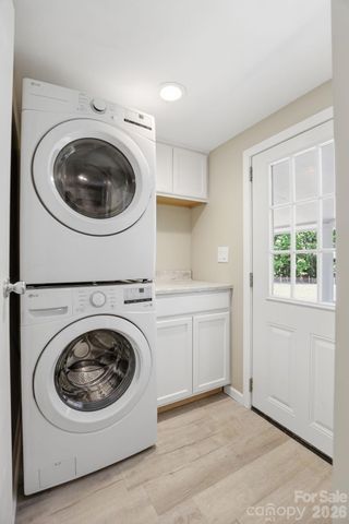 136 Woodridge Lane, Mooresville, NC 28115