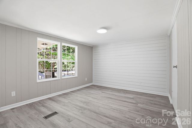 136 Woodridge Lane, Mooresville, NC 28115