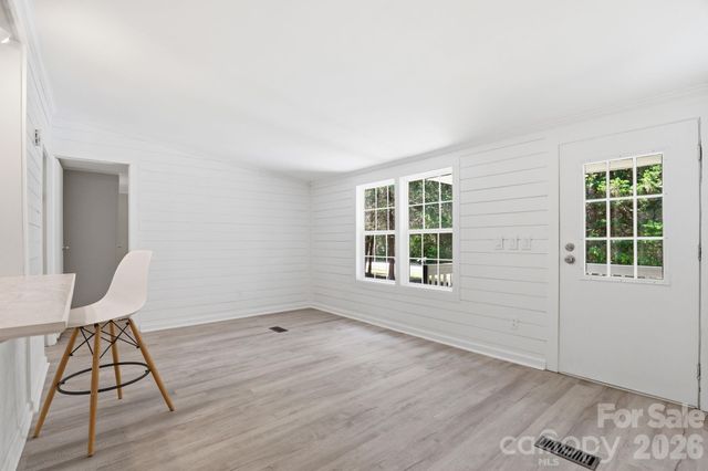 136 Woodridge Lane, Mooresville, NC 28115