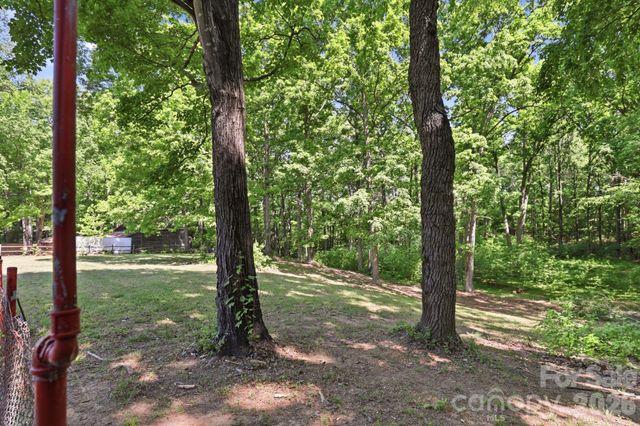 136 Woodridge Lane, Mooresville, NC 28115