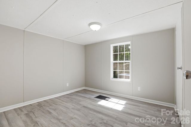 136 Woodridge Lane, Mooresville, NC 28115