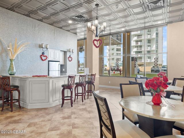 3051 S Atlantic Ave Apt 1005, Daytona Beach Shores, FL 32118
