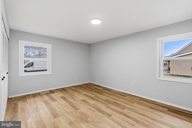 111 HAZELWOOD CIR, Willingboro, NJ 08046