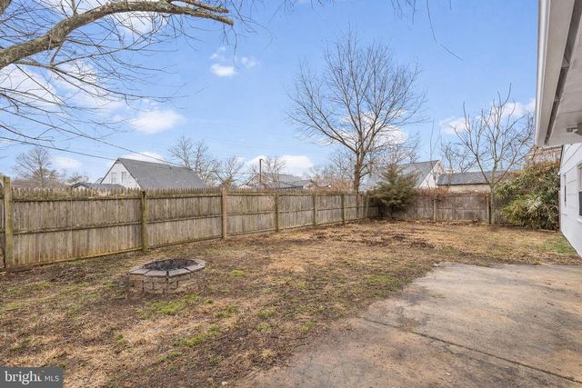 111 HAZELWOOD CIR, Willingboro, NJ 08046