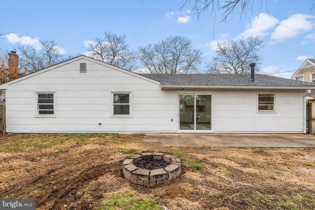 111 HAZELWOOD CIR, Willingboro, NJ 08046