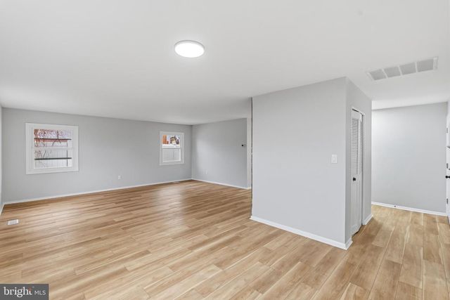 111 HAZELWOOD CIR, Willingboro, NJ 08046