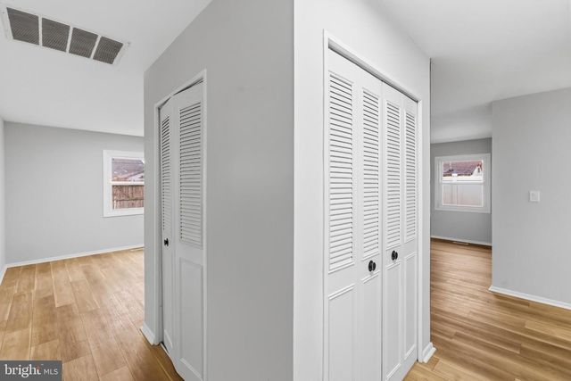 111 HAZELWOOD CIR, Willingboro, NJ 08046