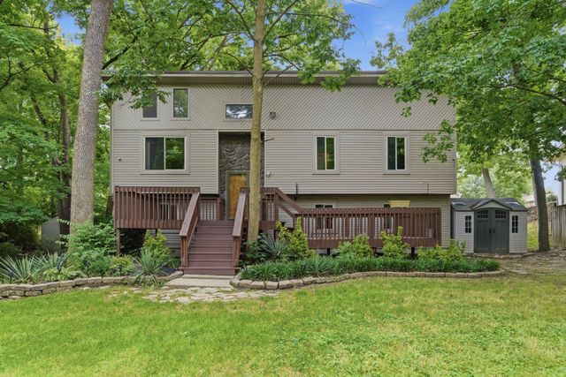 107 Woodlane Circle, Lawrenceburg, KY 40342