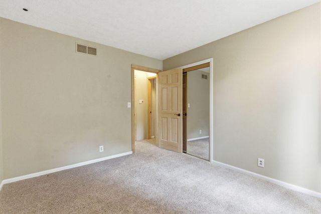 107 Woodlane Circle, Lawrenceburg, KY 40342