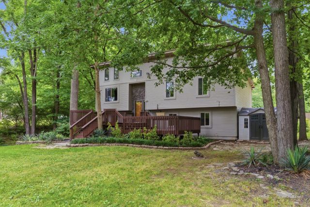 107 Woodlane Circle, Lawrenceburg, KY 40342