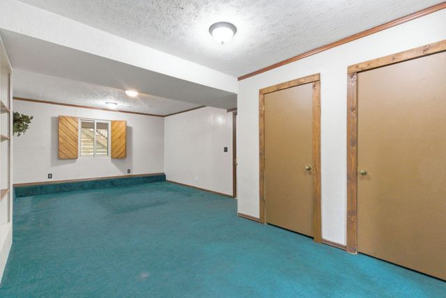 107 Woodlane Circle, Lawrenceburg, KY 40342