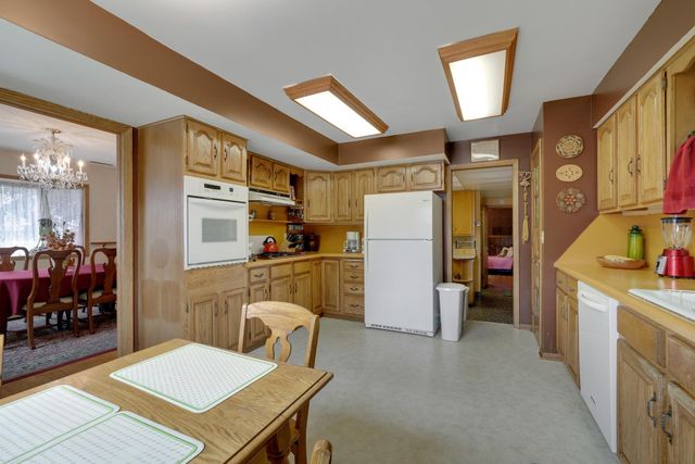1826 Alameda Street, Roseville, MN 55113