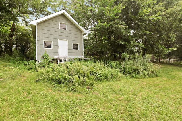 1826 Alameda Street, Roseville, MN 55113
