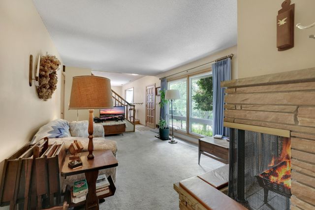 1826 Alameda Street, Roseville, MN 55113