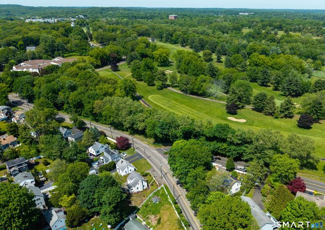 2231 Easton Turnpike, Fairfield, CT 06825