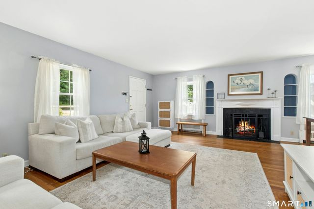 2231 Easton Turnpike, Fairfield, CT 06825