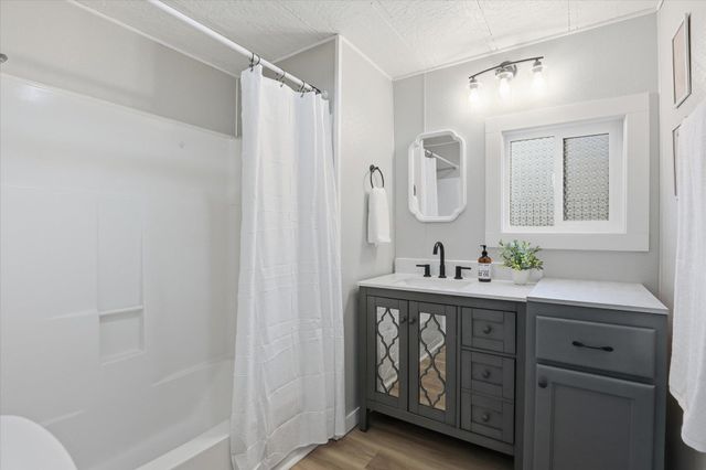 2201 N Craig Rd, Spokane, WA 99224