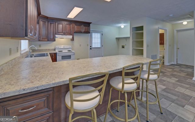 337 Rock Creek Road, Toccoa, GA 30577