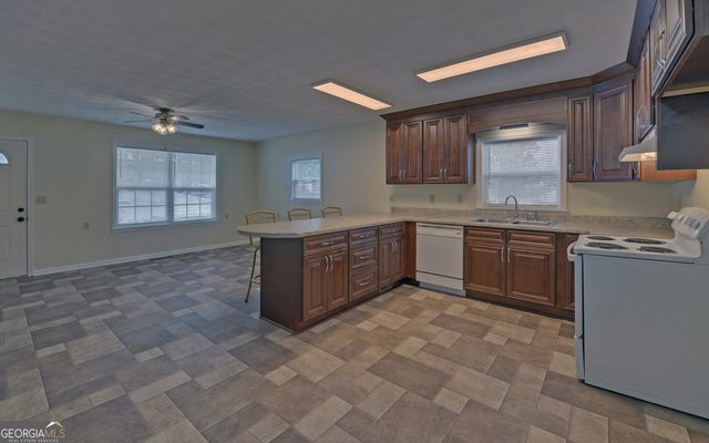 337 Rock Creek Road, Toccoa, GA 30577