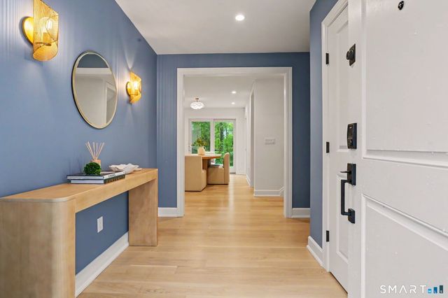 190 West Lane, Stamford, CT 06905