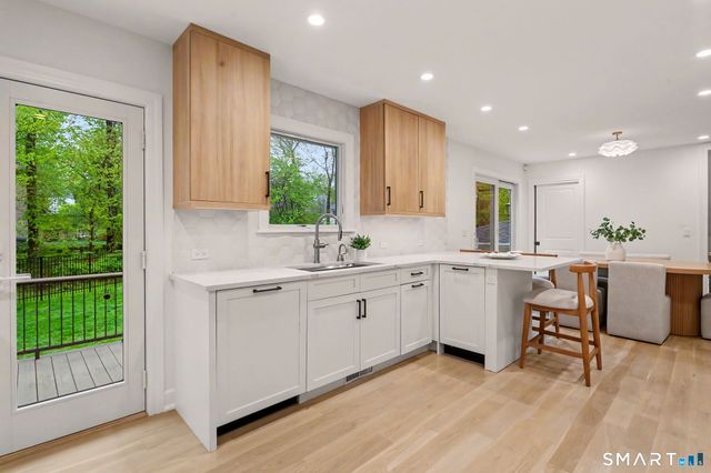 190 West Lane, Stamford, CT 06905