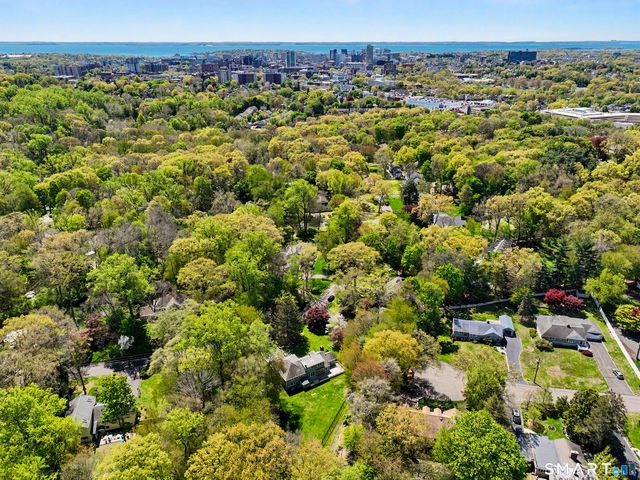 190 West Lane, Stamford, CT 06905