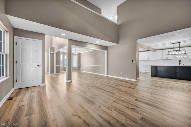 283 Haven Avenue, Barberton, OH 44203