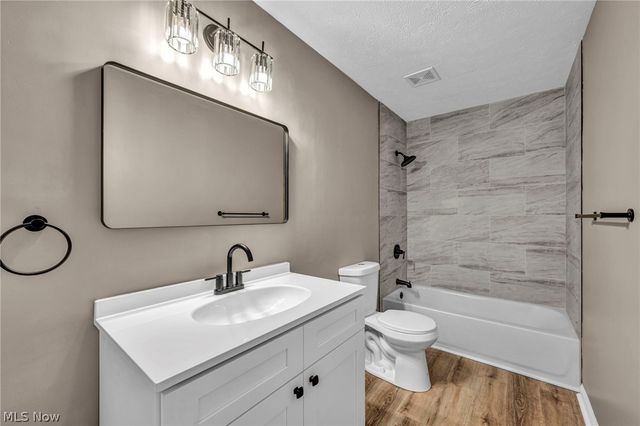 283 Haven Avenue, Barberton, OH 44203