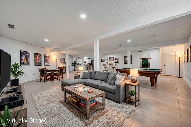 283 Haven Avenue, Barberton, OH 44203