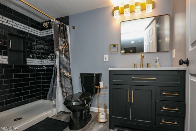 2183 Orchard Circle, Ravenna, OH 44266