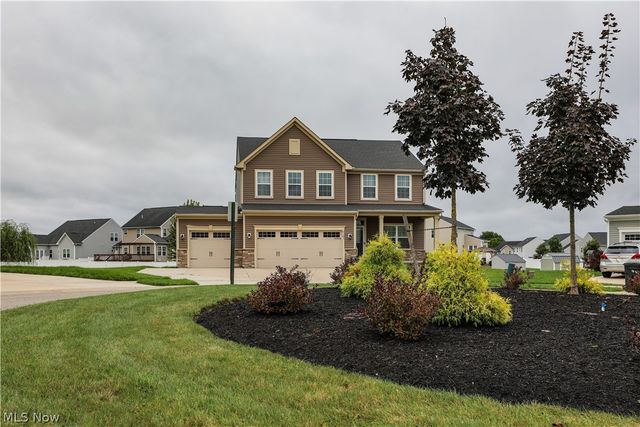 2183 Orchard Circle, Ravenna, OH 44266