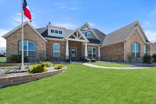850 San Saba E, Midlothian, TX 76065