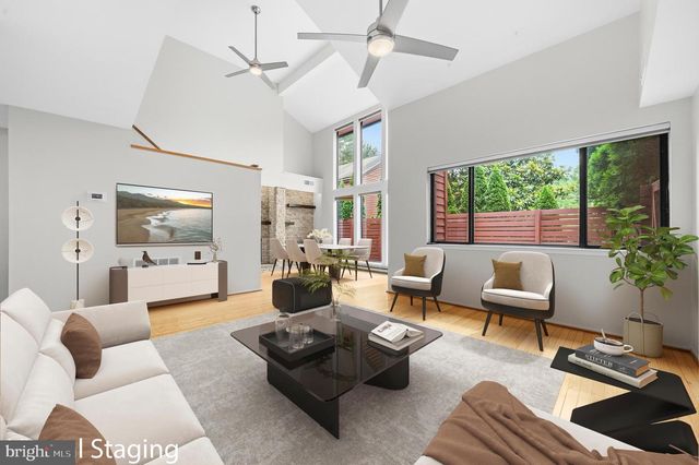 2105 SOUTH BAY LN, Reston, VA 20191