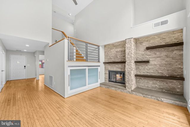 2105 SOUTH BAY LN, Reston, VA 20191
