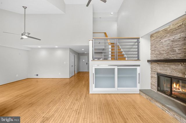 2105 SOUTH BAY LN, Reston, VA 20191