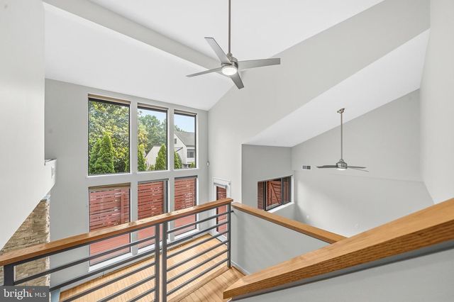 2105 SOUTH BAY LN, Reston, VA 20191