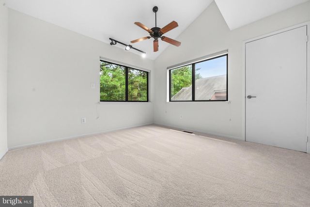 2105 SOUTH BAY LN, Reston, VA 20191