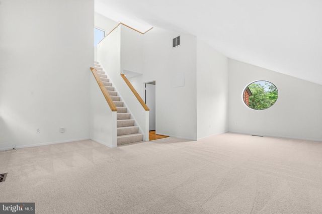 2105 SOUTH BAY LN, Reston, VA 20191