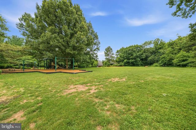 2105 SOUTH BAY LN, Reston, VA 20191
