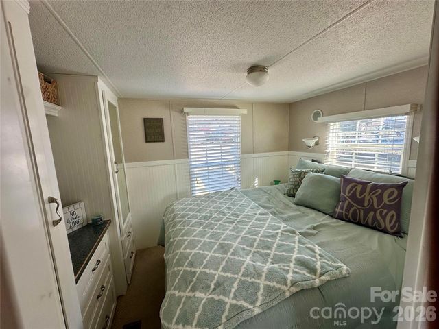 195 Grand View Drive, New London, NC 28127